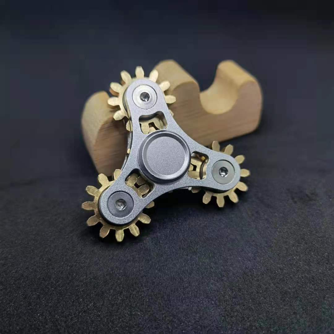 Delicateness Gear Hand Spinner - Fidget Spinner Bearing recension och pris